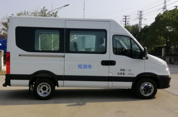 如何自測水質(zhì)檢測車是否燒機油？